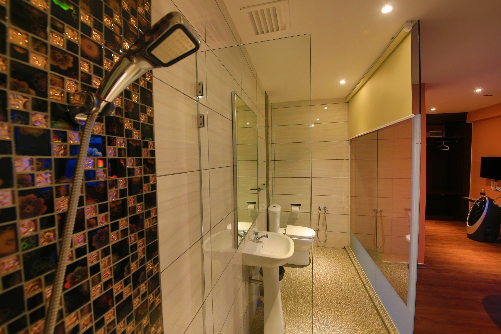Apple Hotel Penang George Town Exterior photo